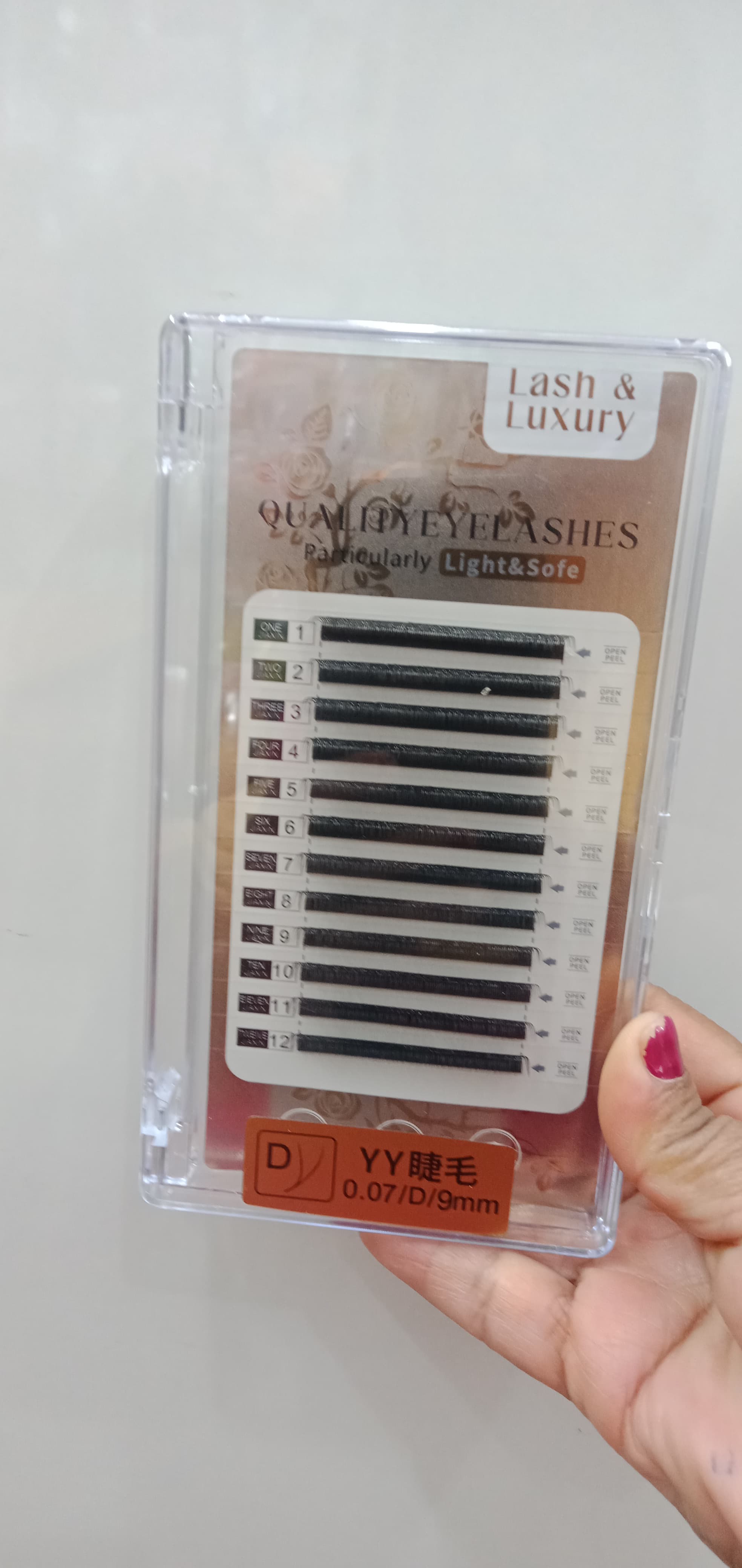 Lash & Luxury Eyelash Extension -YY 0.07 D 9mm