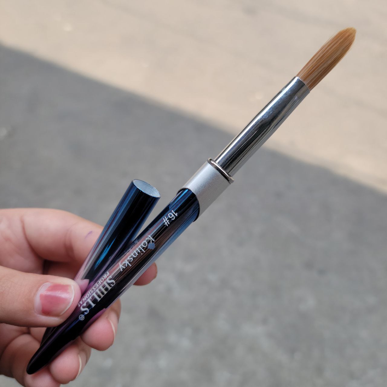 Shills Professional Kolinsky Acrylic Brush No – 16