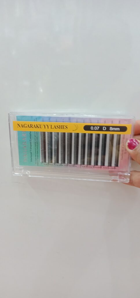 Nagaraku YY Eyelash Extension - 0.07 D 8mm