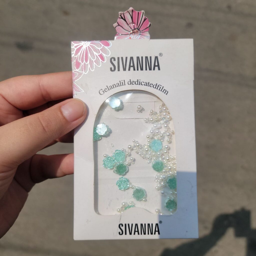 Rose And Pearl Nail Charms For Nail Art