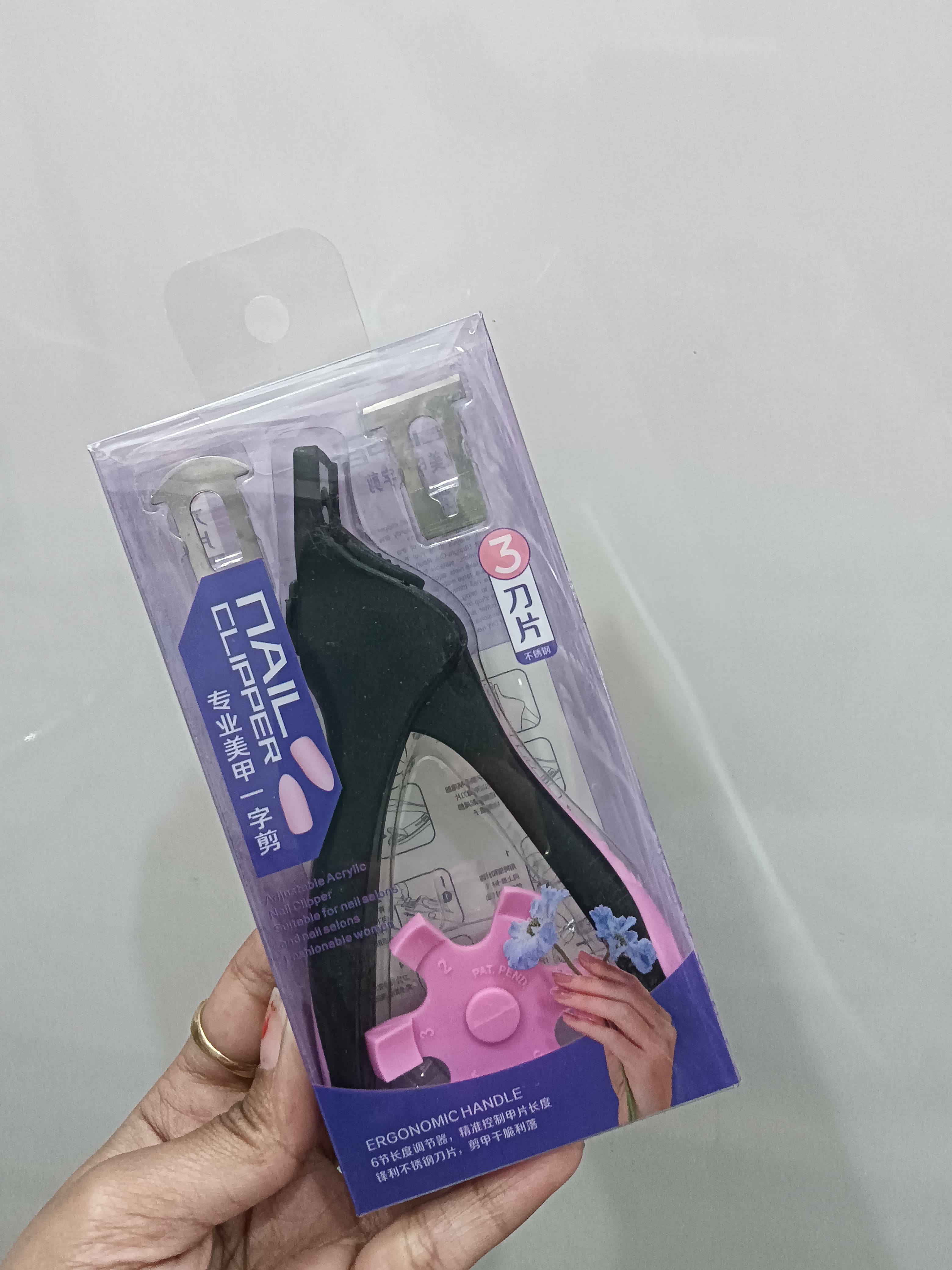 False Nail Clippers for Acrylic Nails | Black & Pink