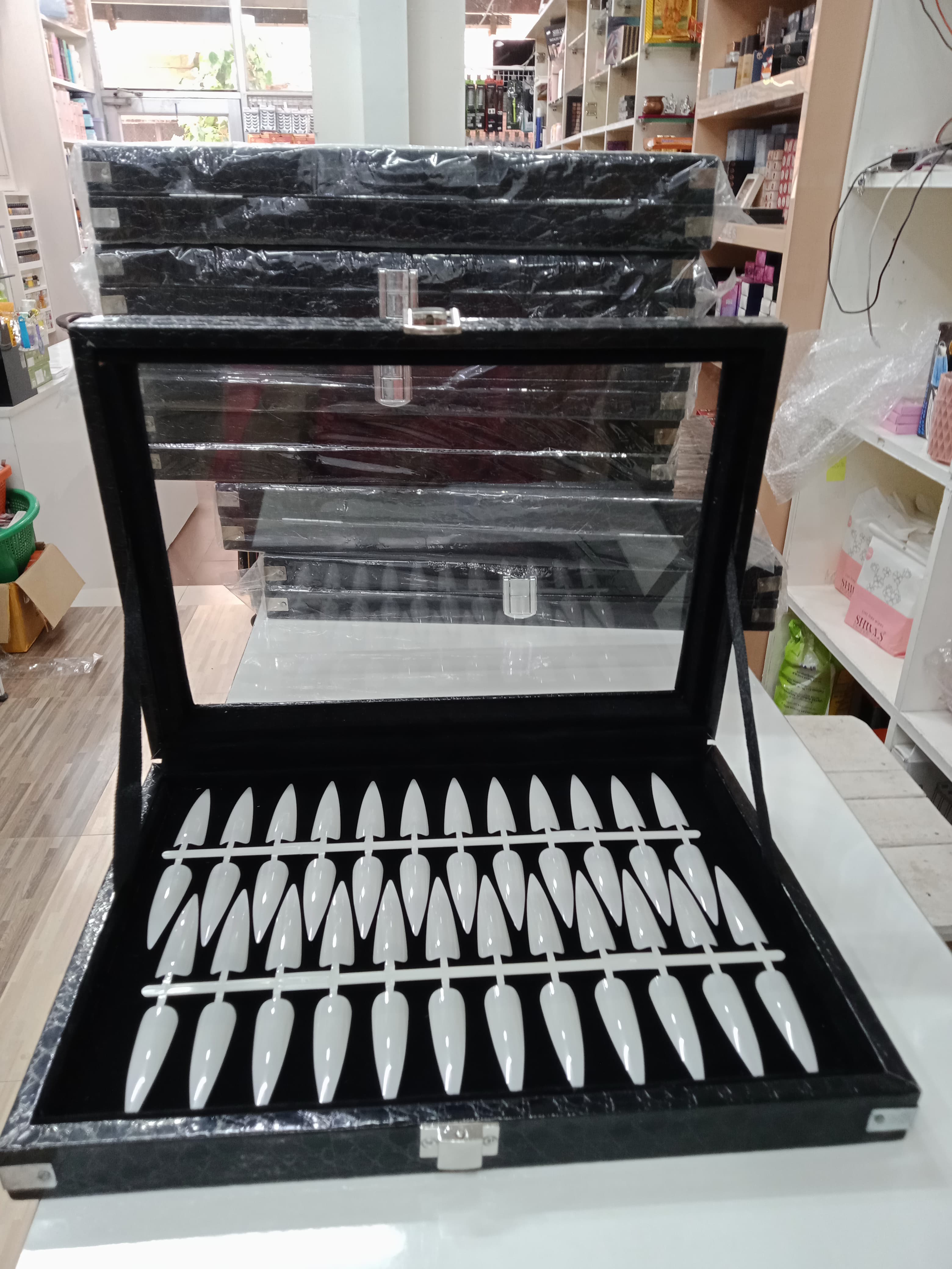 Display Box Small With 2pc Practice Tips