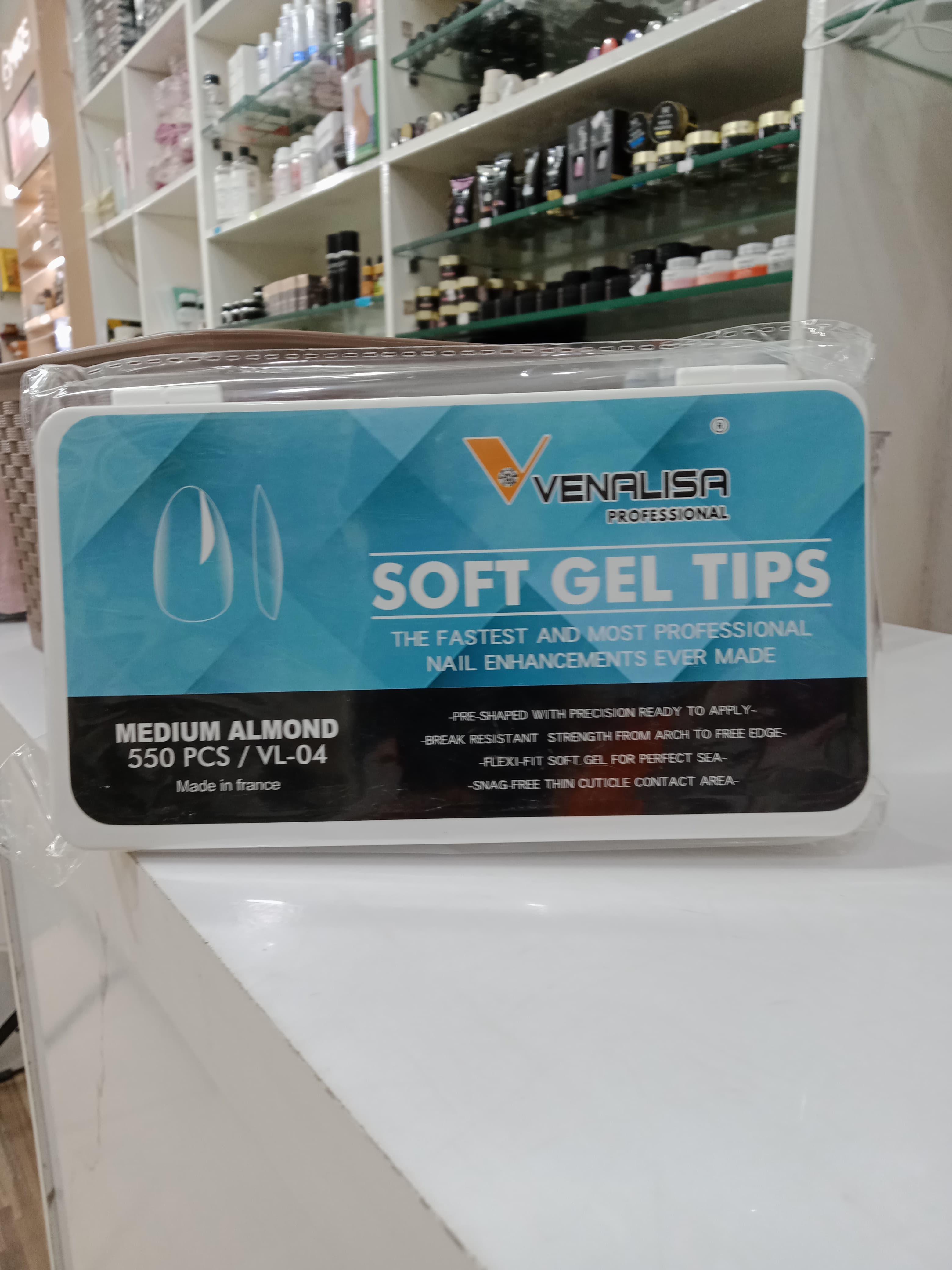 Venalisa Soft Gel Tips Medium Almond -550pcs | VL-04