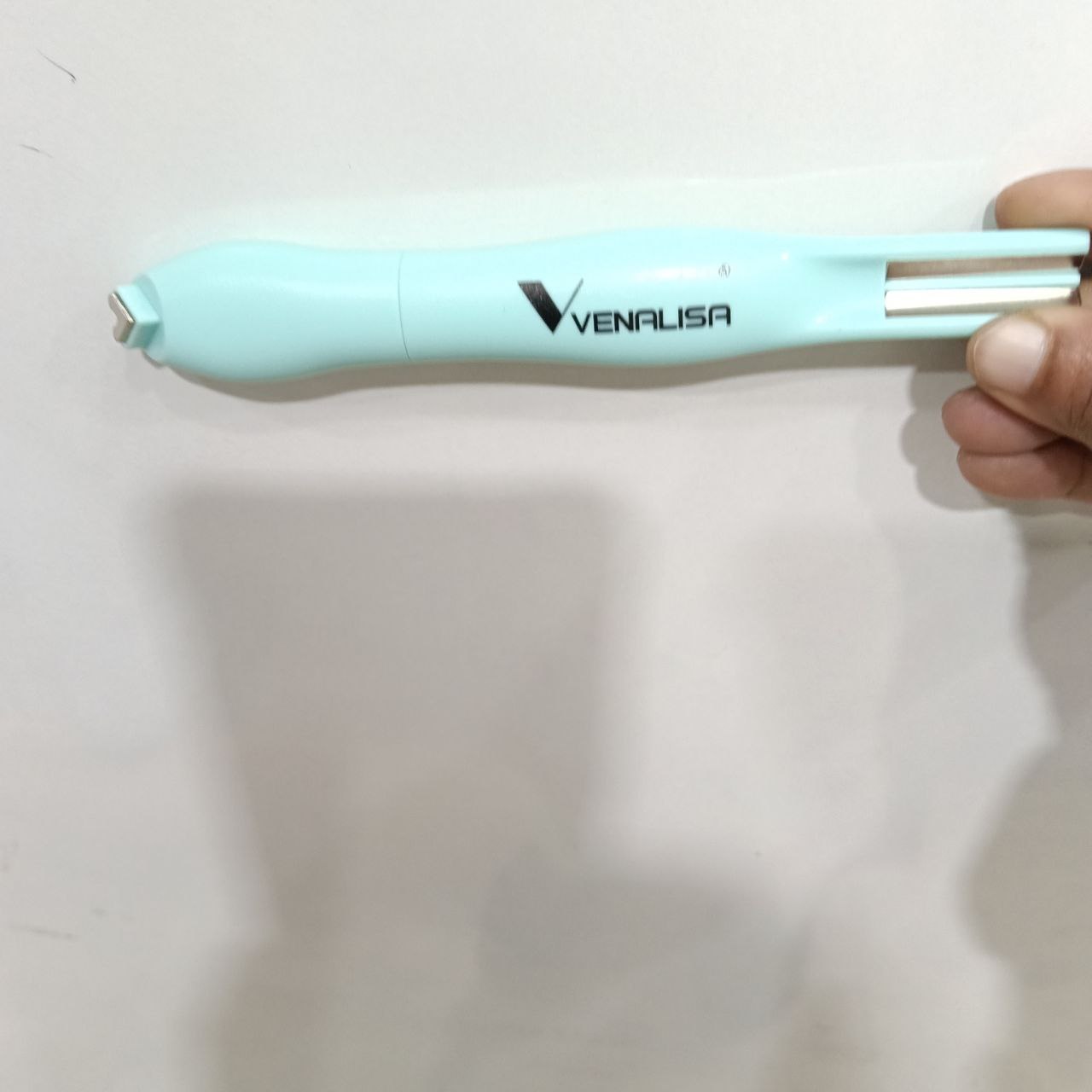 Multi Functional Cat Eye Magnet Snake Heart-Shape -1pc | random color