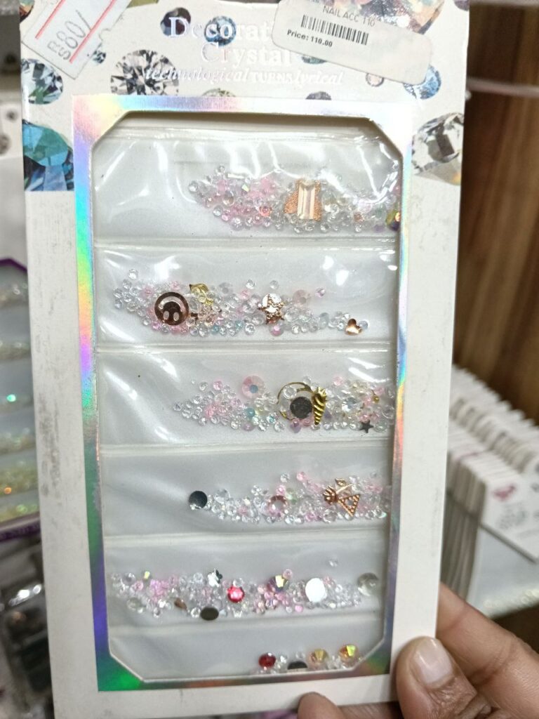 Nailfie Stone Nail Accessory