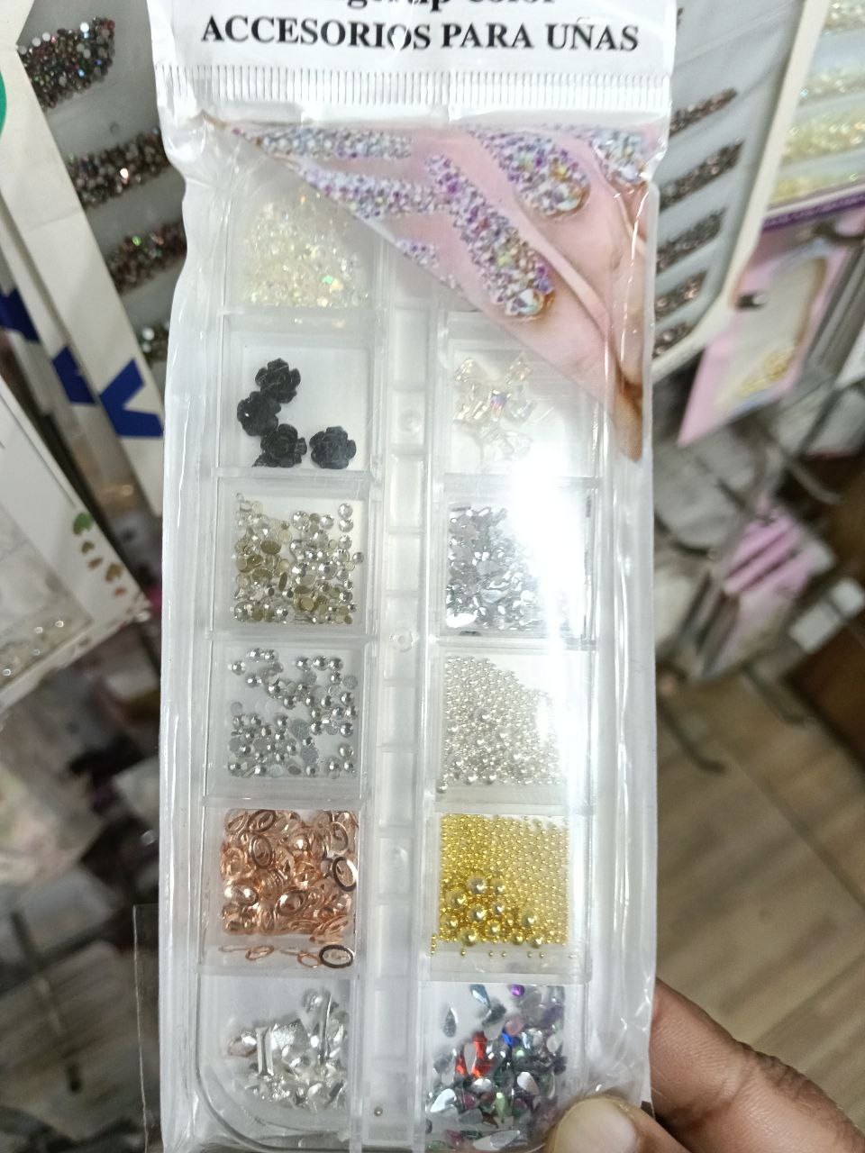 Nailfie 12 Grid Mix Nail Accessory