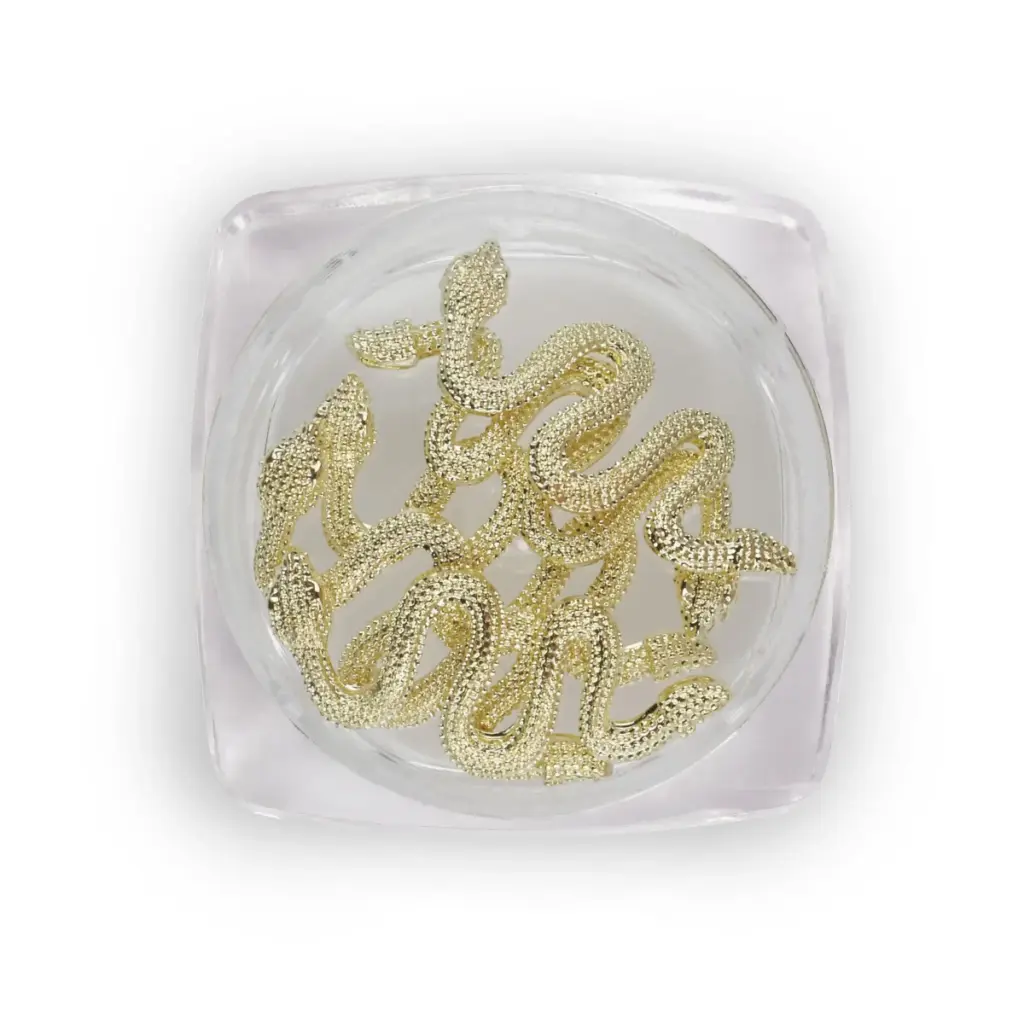 GLAM Metallic Snake Nail Accessory